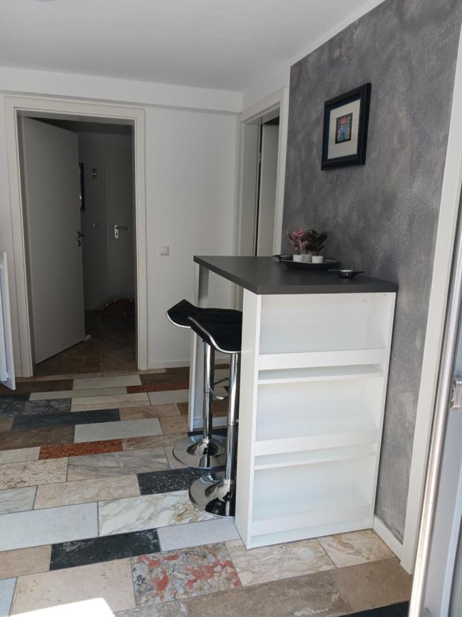 Moderne Wohnung In Ruhiger Lage Stolberg  Exterior foto